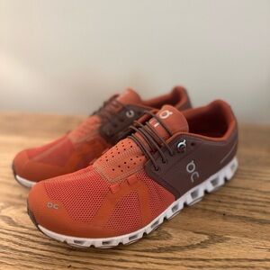 Women’s ON CLOUD Low Top 50/50 Running Sneakers - Sz. 7.5